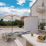 Daria 4 By Interhome