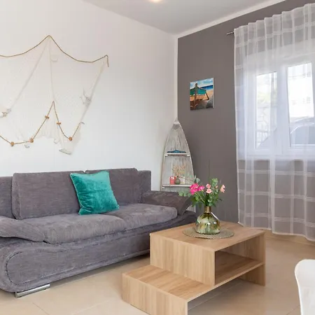 Apartmán Daria 4 By Interhome