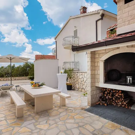 Daria 4 By Interhome Marusici (Split-Dalmatia)