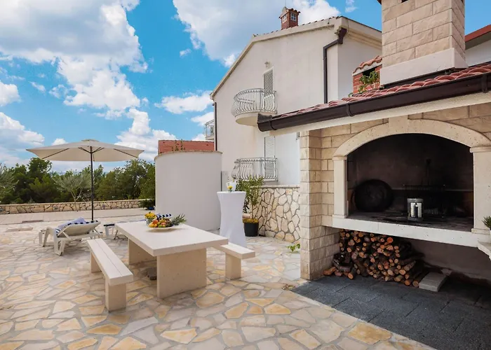 Daria 4 By Interhome Marusici (Split-Dalmatia)